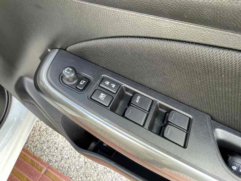 沖縄中古車探しはネクサスユーカー nexusU-Car