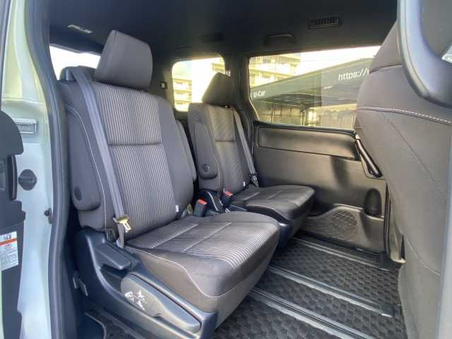 沖縄中古車探しはネクサスユーカー nexusU-Car