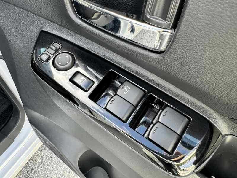 沖縄中古車探しはネクサスユーカー nexusU-Car