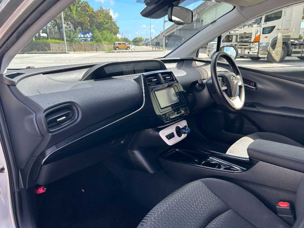 沖縄中古車探しはネクサスユーカー nexusU-Car