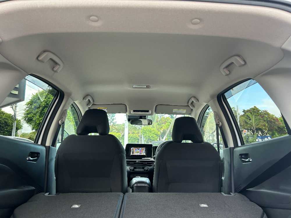 沖縄中古車探しはネクサスユーカー nexusU-Car