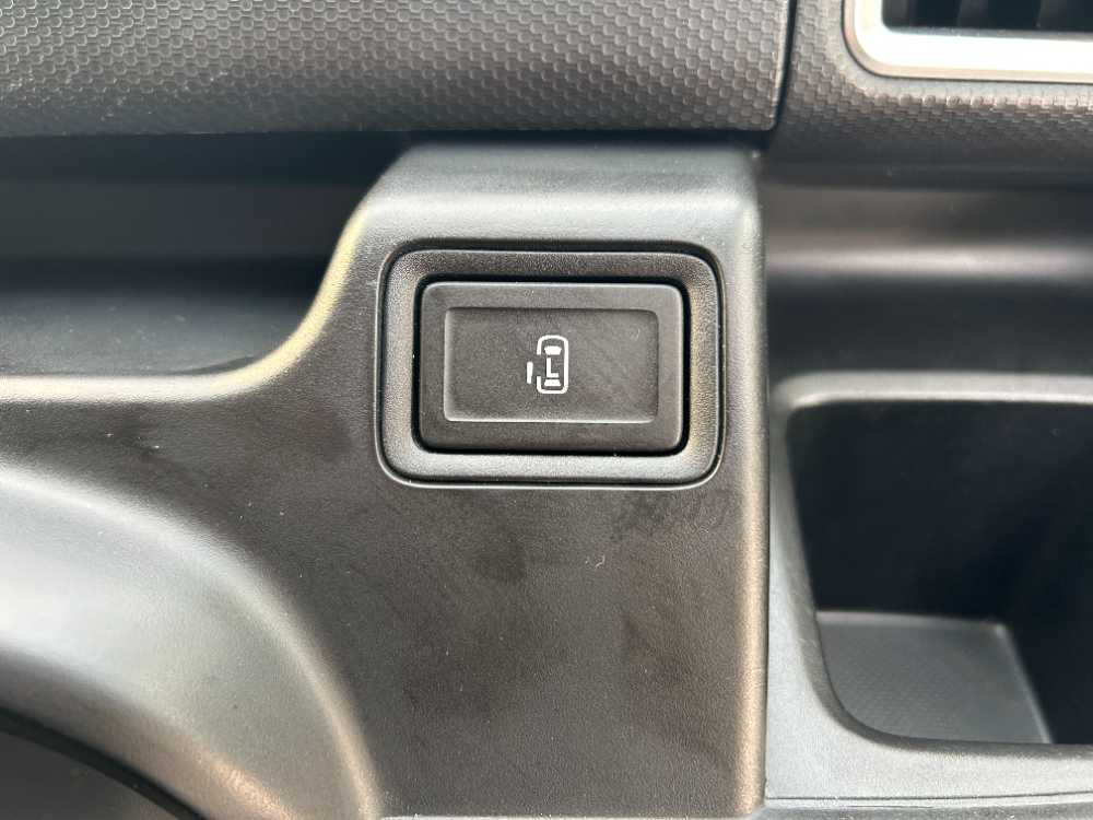 沖縄中古車探しはネクサスユーカー nexusU-Car