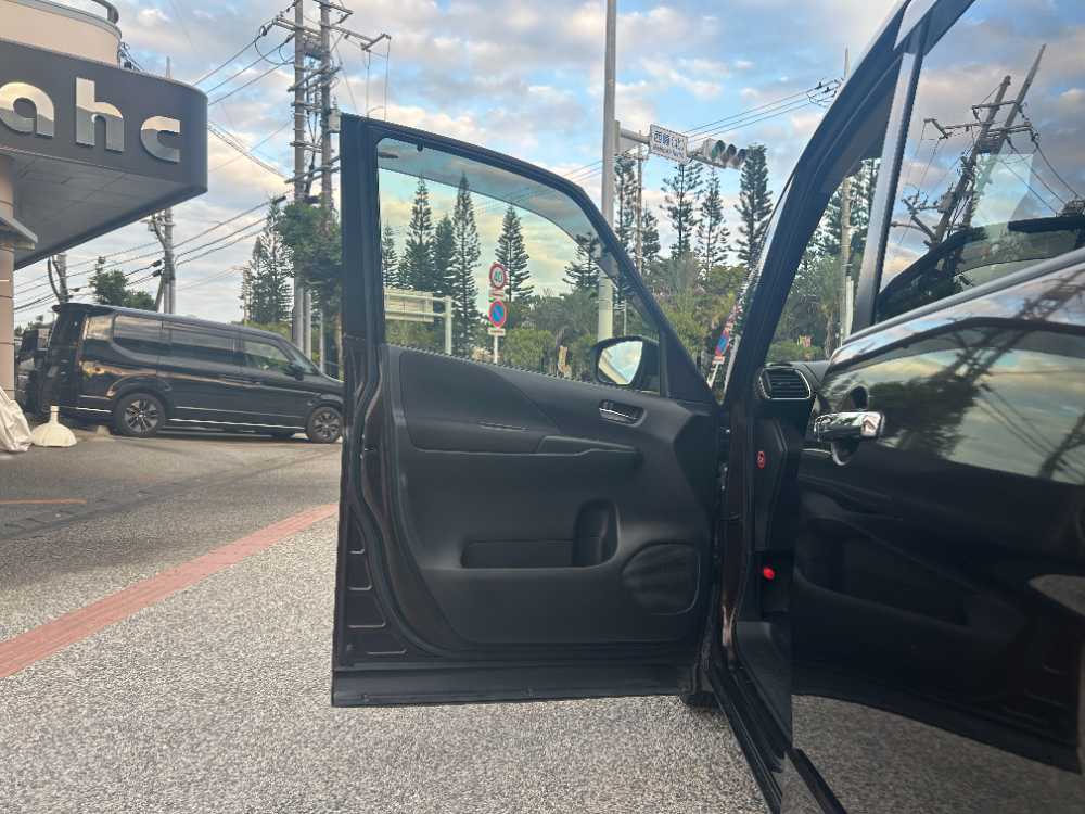 沖縄中古車探しはネクサスユーカー nexusU-Car