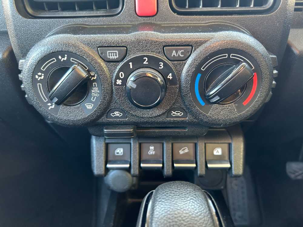 沖縄中古車探しはネクサスユーカー nexusU-Car