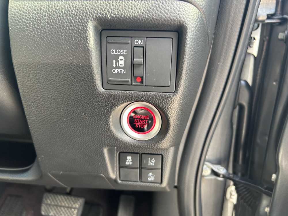 沖縄中古車探しはネクサスユーカー nexusU-Car