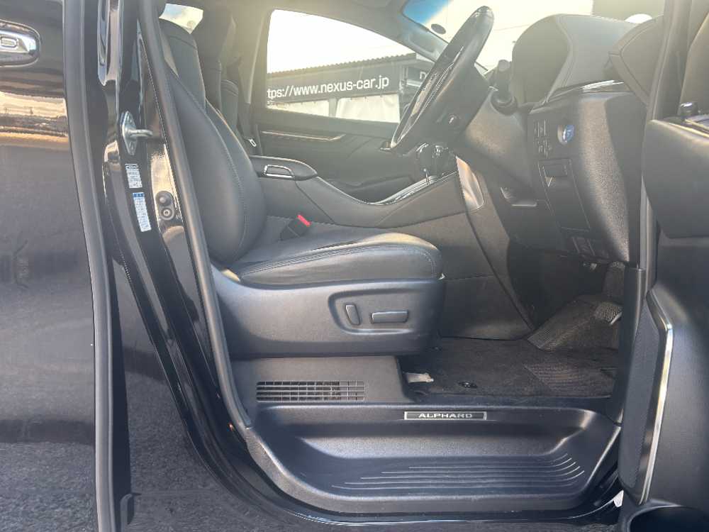 沖縄中古車探しはネクサスユーカー nexusU-Car