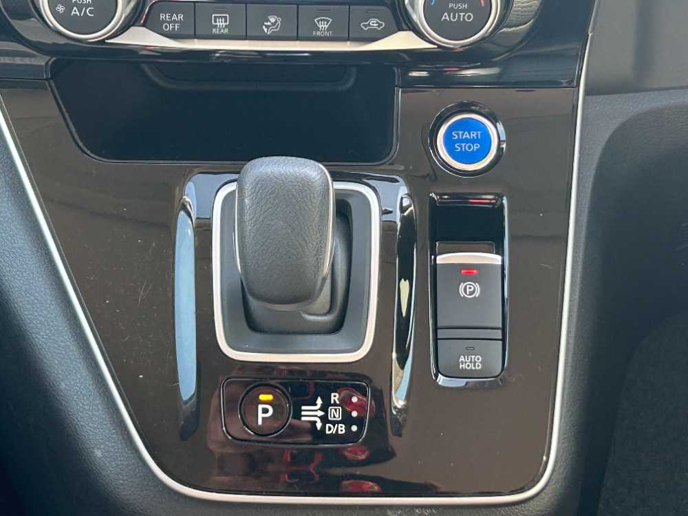 沖縄中古車探しはネクサスユーカー nexusU-Car