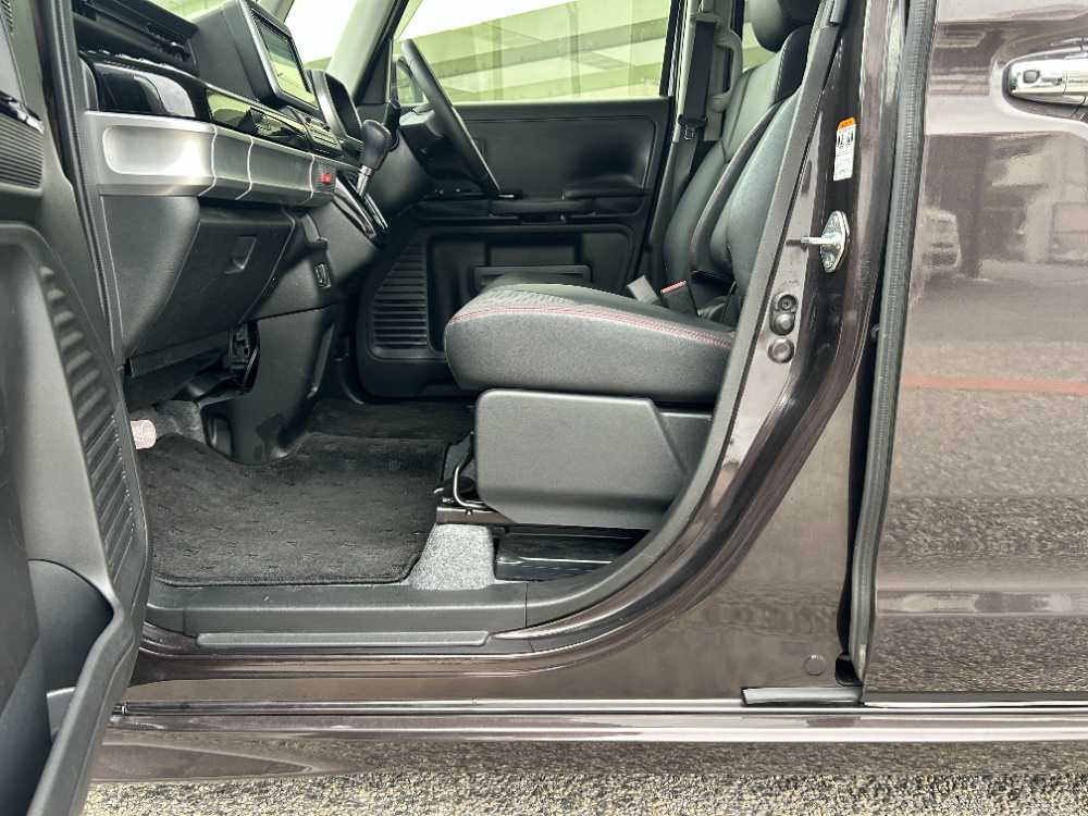 沖縄中古車探しはネクサスユーカー nexusU-Car