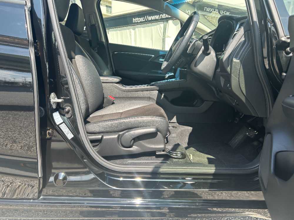 沖縄中古車探しはネクサスユーカー nexusU-Car