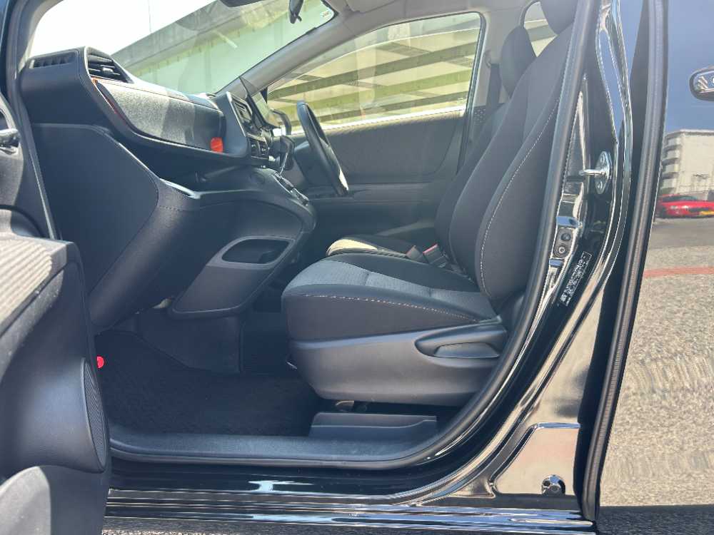 沖縄中古車探しはネクサスユーカー nexusU-Car