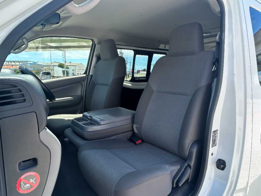 沖縄中古車探しはネクサスユーカー nexusU-Car