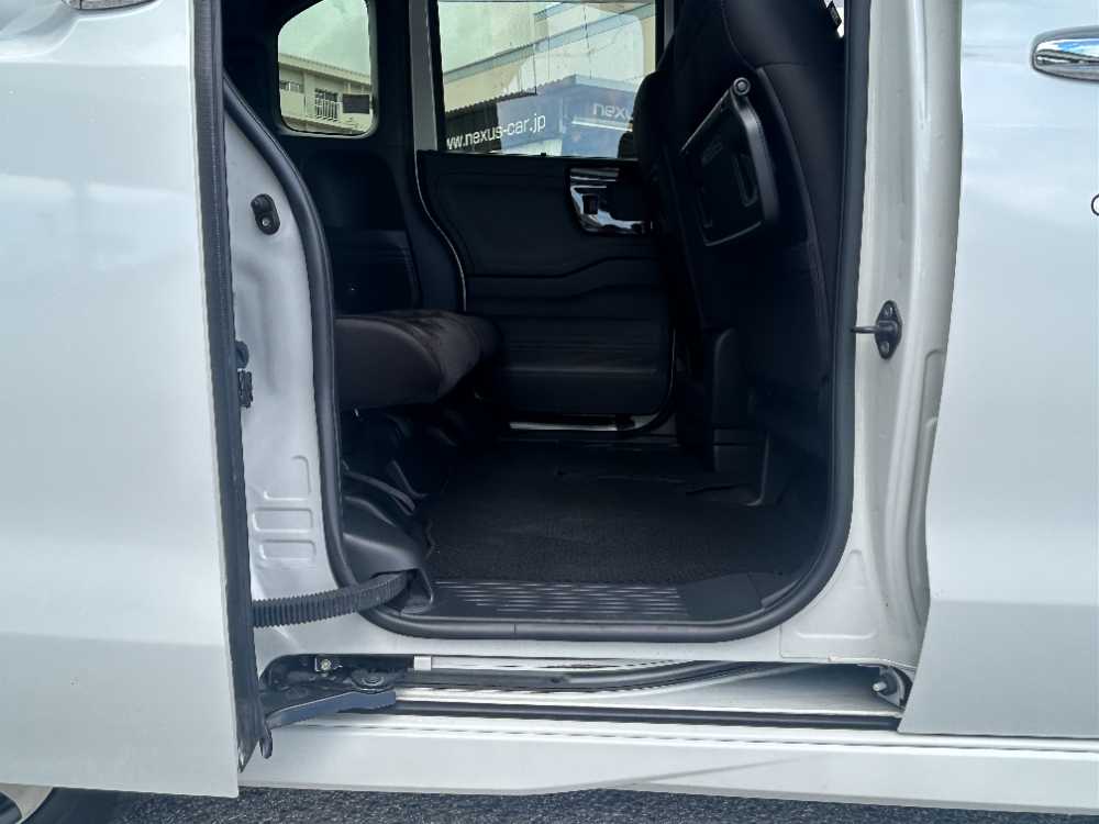 沖縄中古車探しはネクサスユーカー nexusU-Car