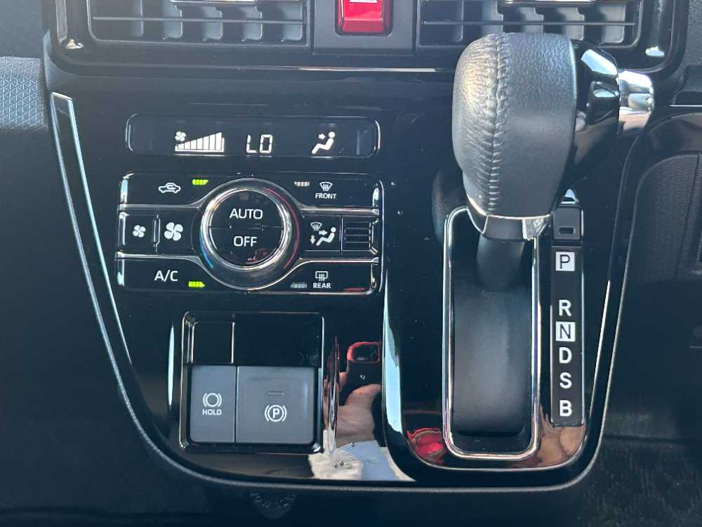 沖縄中古車探しはネクサスユーカー nexusU-Car