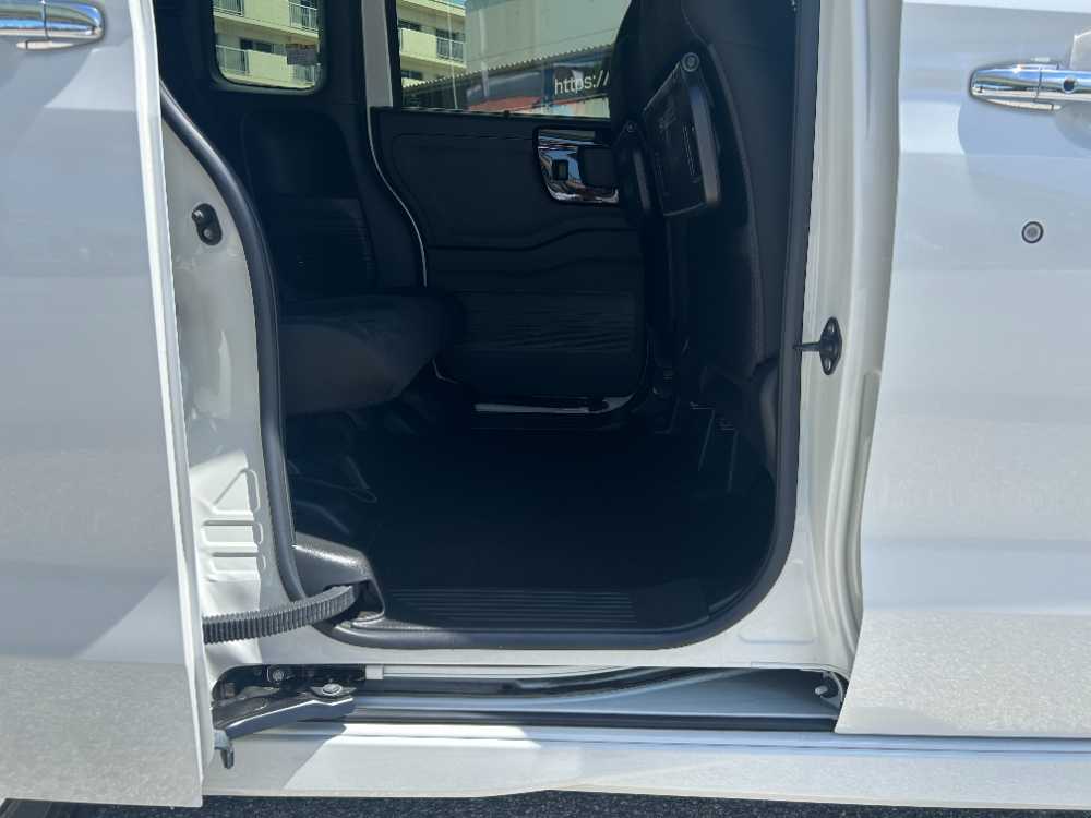 沖縄中古車探しはネクサスユーカー nexusU-Car