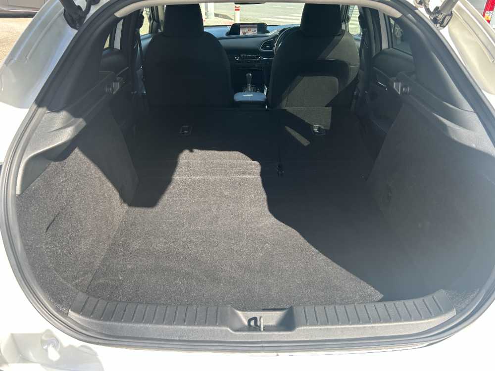 沖縄中古車探しはネクサスユーカー nexusU-Car