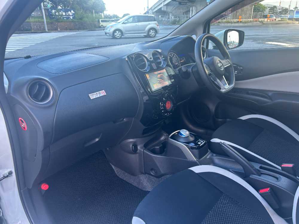 沖縄中古車探しはネクサスユーカー nexusU-Car