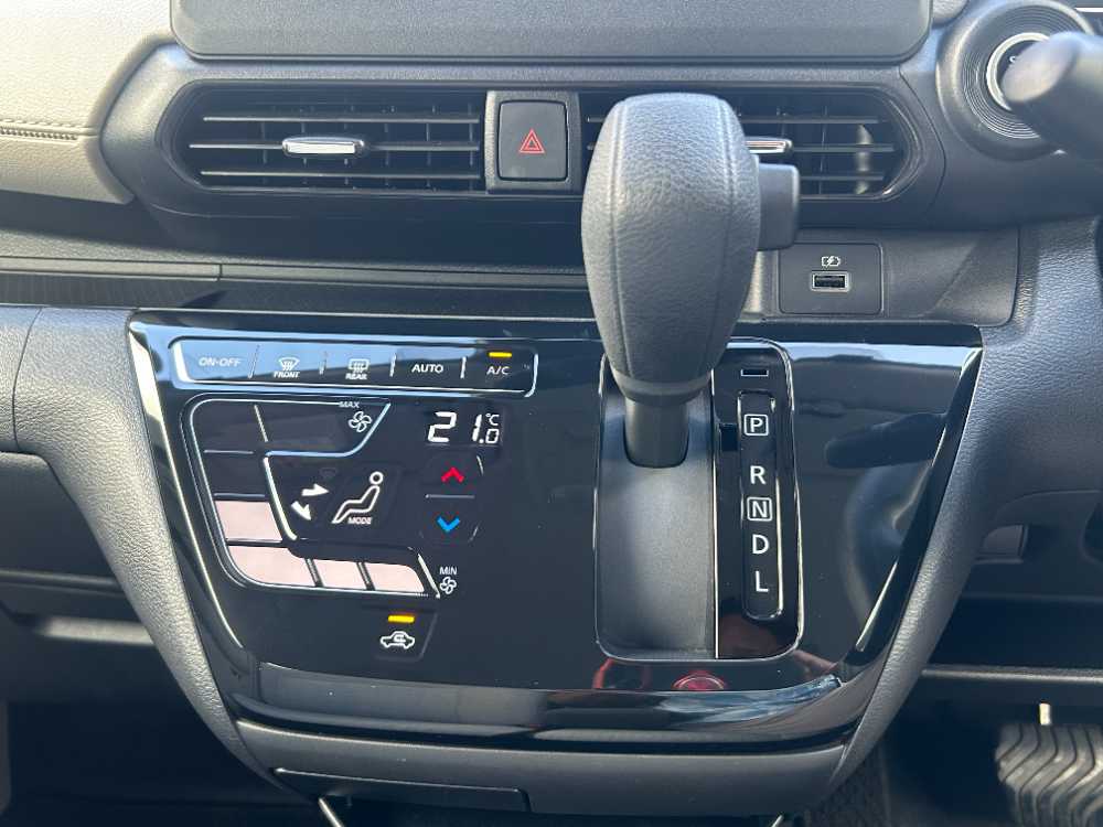 沖縄中古車探しはネクサスユーカー nexusU-Car