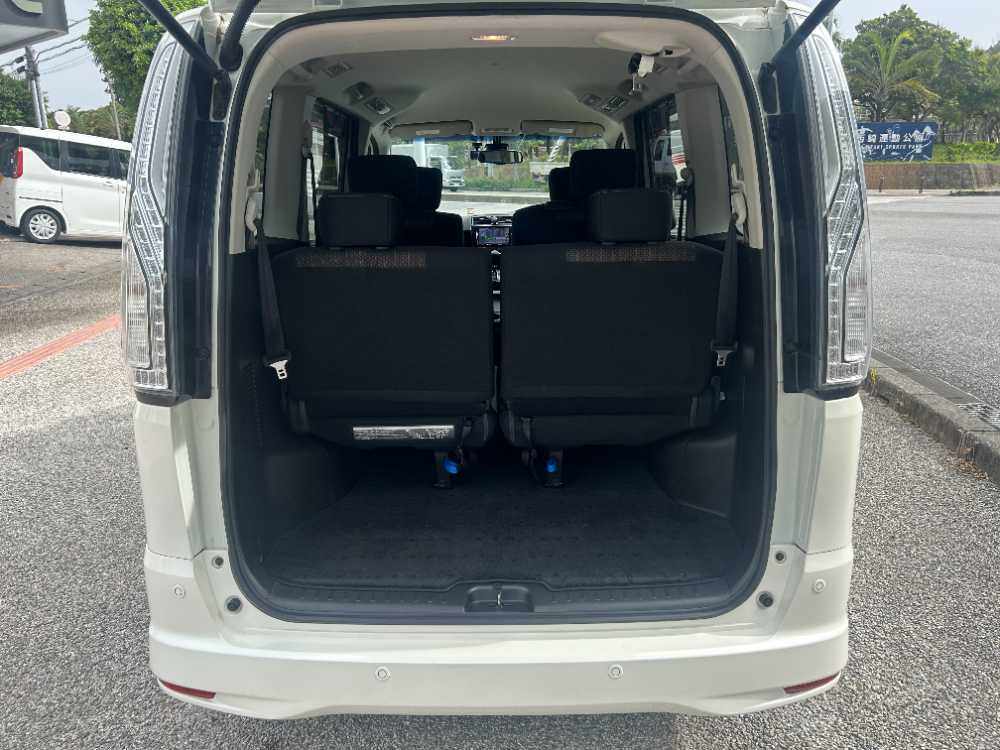 沖縄中古車探しはネクサスユーカー nexusU-Car