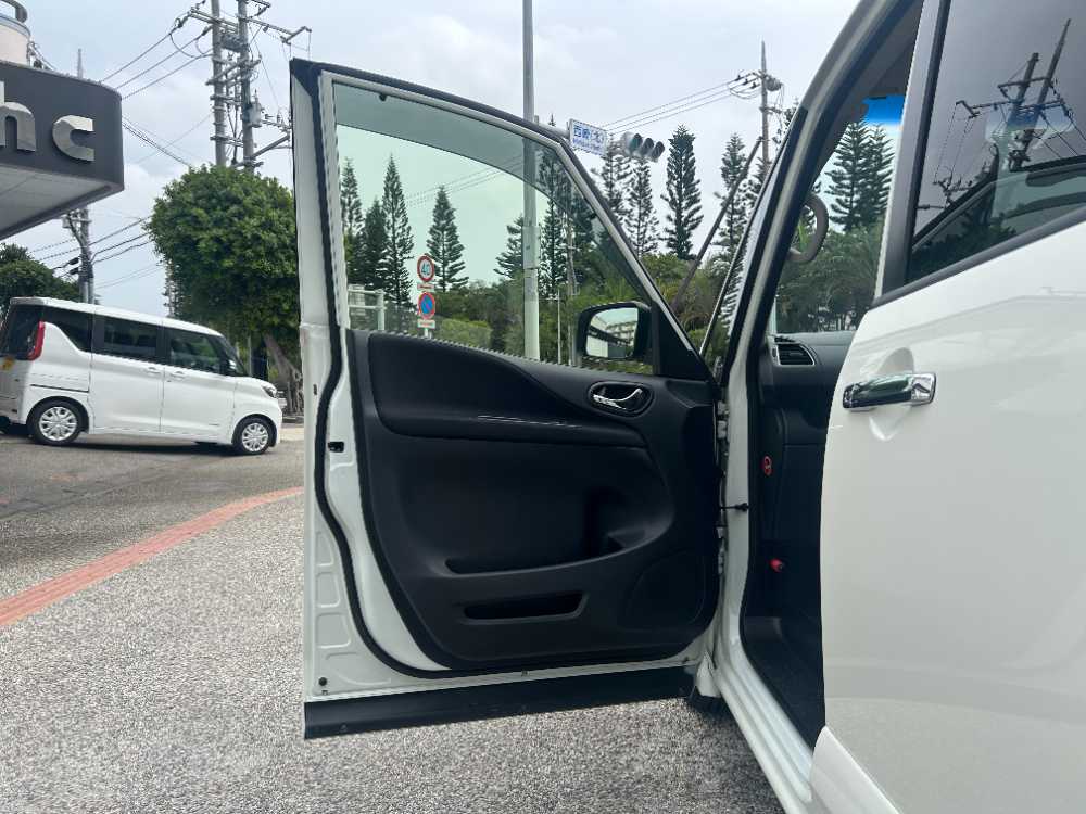 沖縄中古車探しはネクサスユーカー nexusU-Car