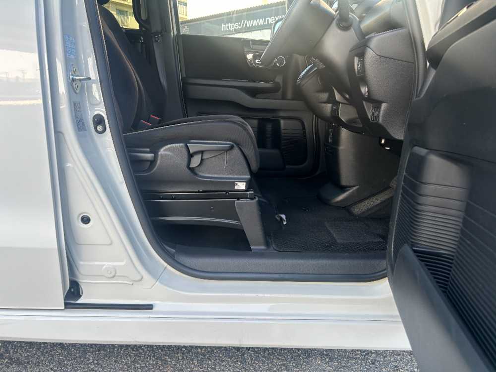 沖縄中古車探しはネクサスユーカー nexusU-Car