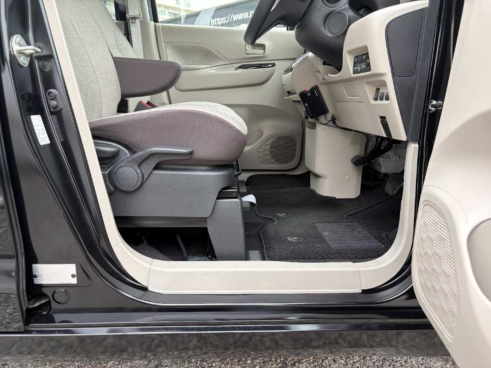 沖縄中古車探しはネクサスユーカー nexusU-Car
