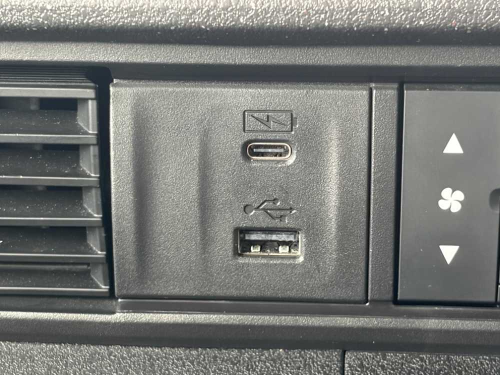 沖縄中古車探しはネクサスユーカー nexusU-Car