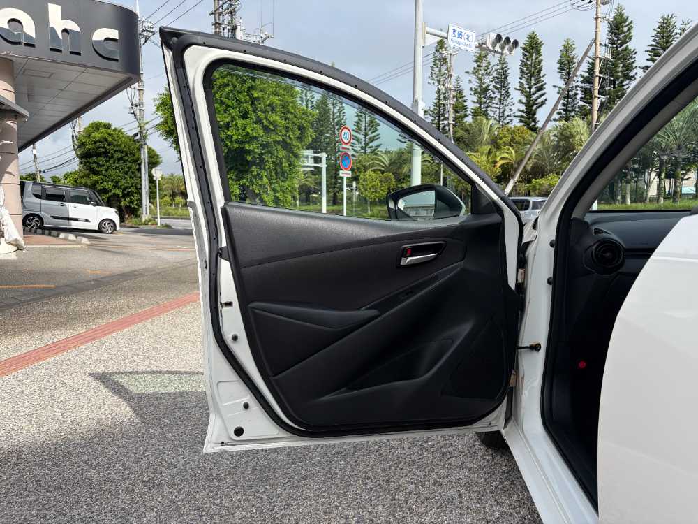 沖縄中古車探しはネクサスユーカー nexusU-Car