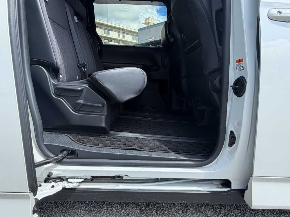沖縄中古車探しはネクサスユーカー nexusU-Car