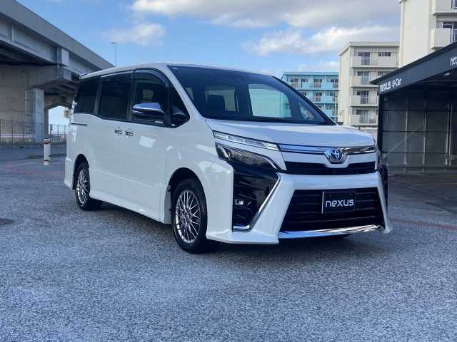 沖縄中古車探しはネクサスユーカー nexusU-Car