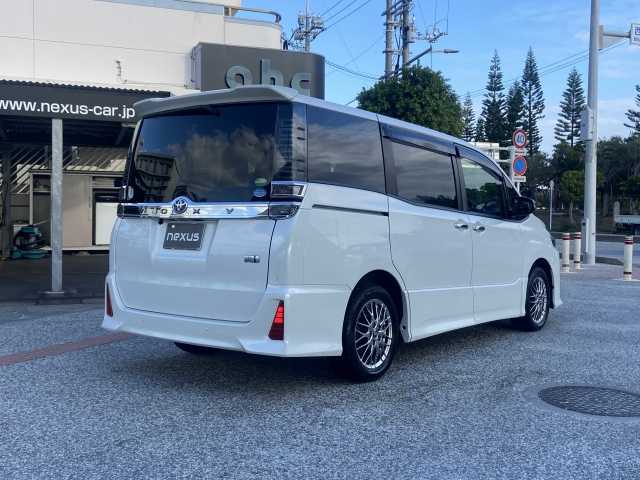 沖縄中古車探しはネクサスユーカー nexusU-Car