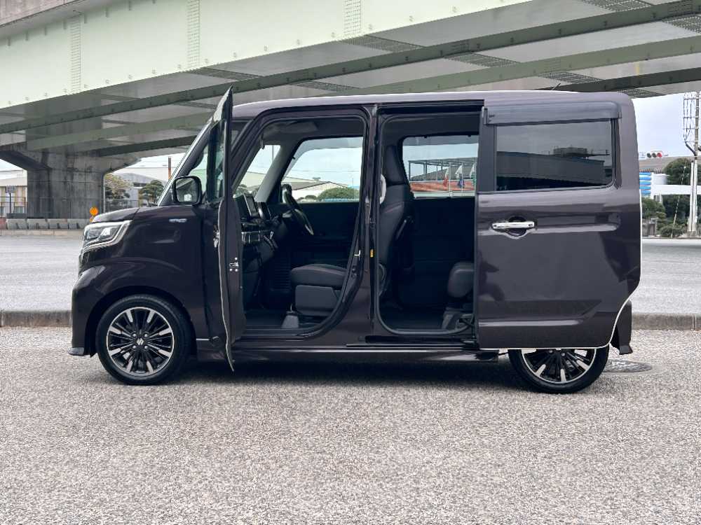 沖縄中古車探しはネクサスユーカー nexusU-Car