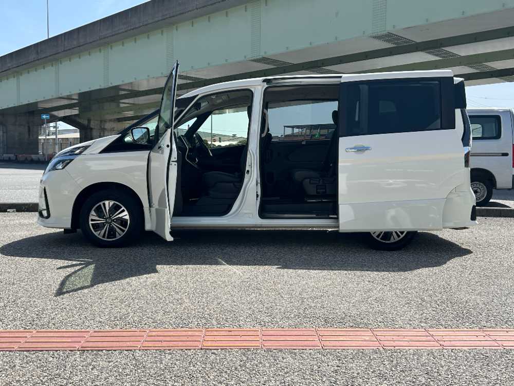 沖縄中古車探しはネクサスユーカー nexusU-Car