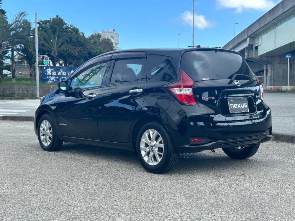 沖縄中古車探しはネクサスユーカー nexusU-Car