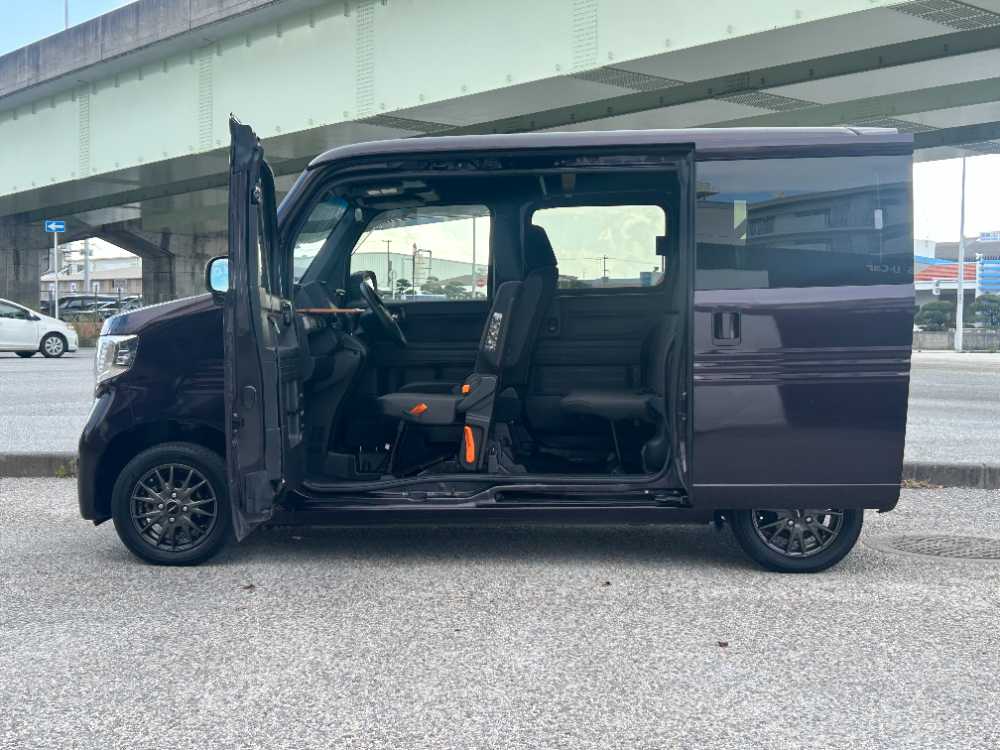 沖縄中古車探しはネクサスユーカー nexusU-Car